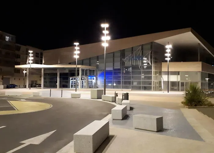 Canet-beach * Canet-en-Roussillon